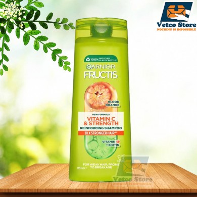 Dầu Gội Đầu Dành Cho Tóc Yếu Gãy Rụng Garnier Fructis Vitamin & Strength Reinforcing 315ml